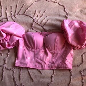 cute pink puffy sleeve top💗✨